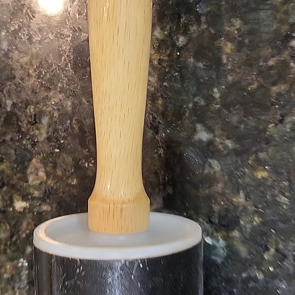 Pyrex Black Metal Rolling Pin Wooden Handles 18" - Picture 5 of 5